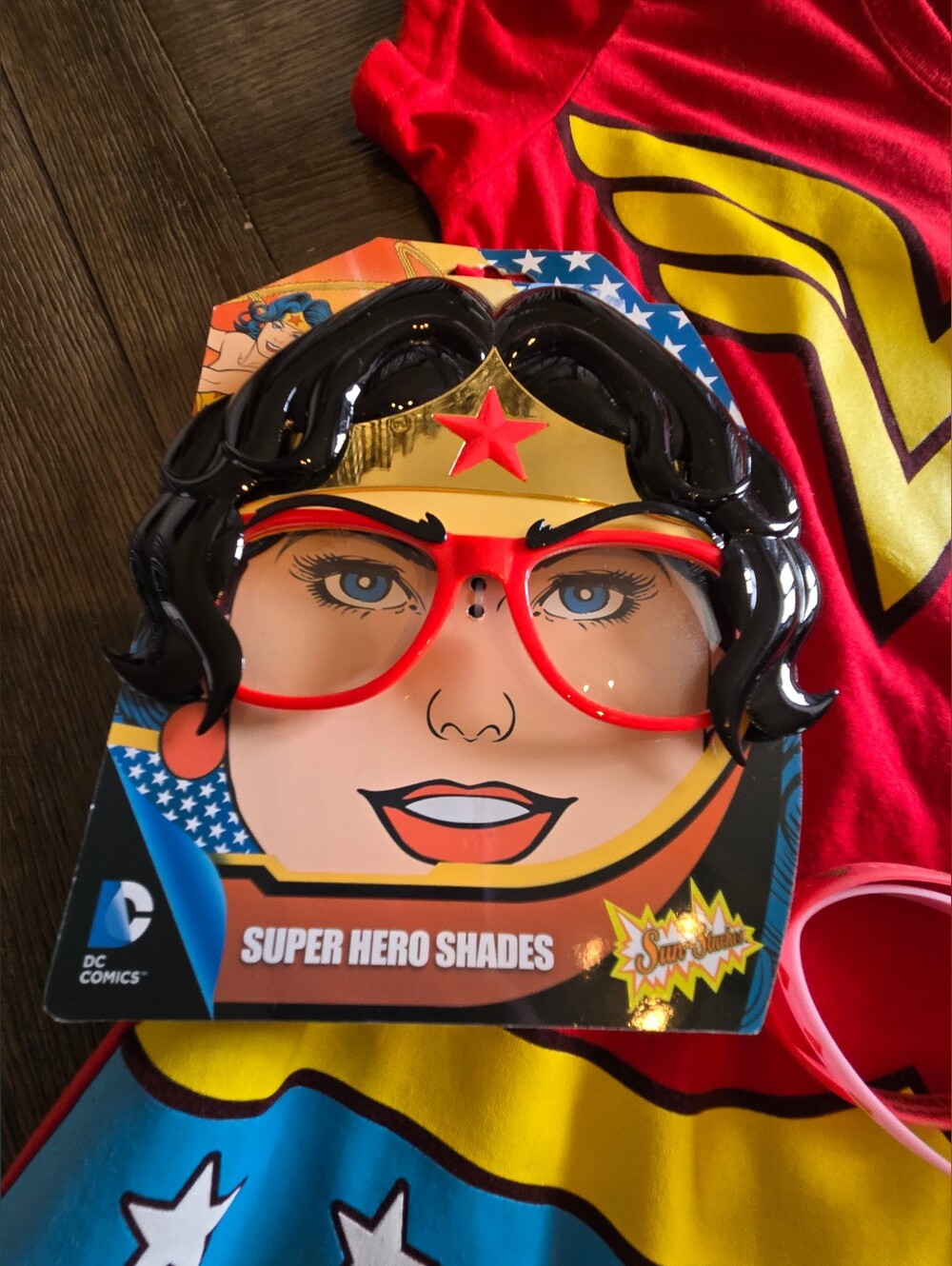 Official DC Wonder Woman Costume JUNIORS - Picture 2 of 8